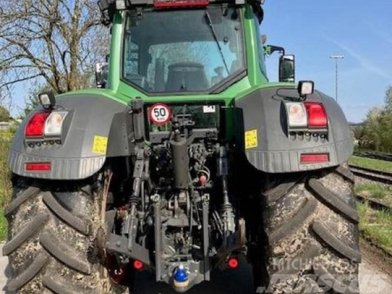 Fendt 828 VARIO S4 PROFI PLUS Traktory