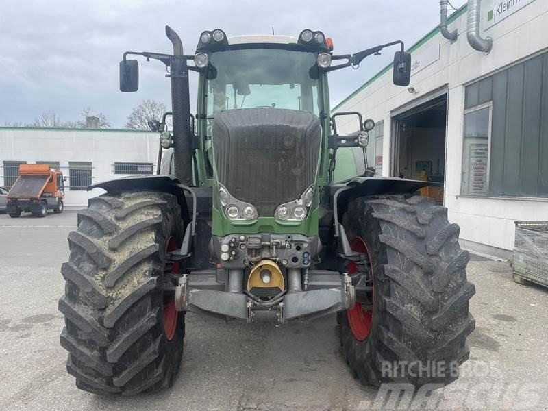 Fendt 828 VARIO SCR PROFI PLUS Traktory