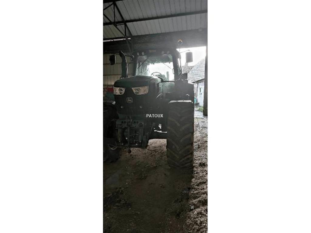 John Deere 6150M Traktory