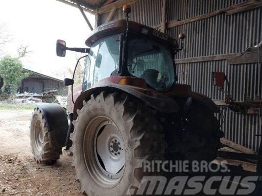 Case IH MXU110 Traktory