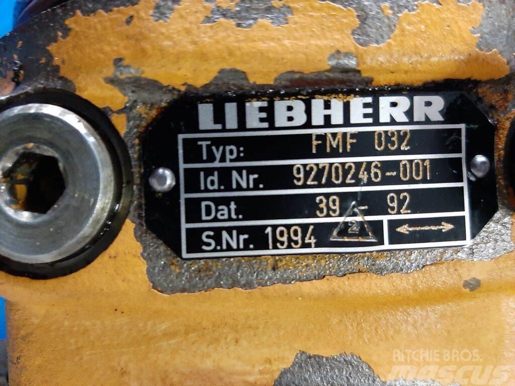 Liebherr 900 Hydromotor obrotu FMF 032 Ostatní komponenty