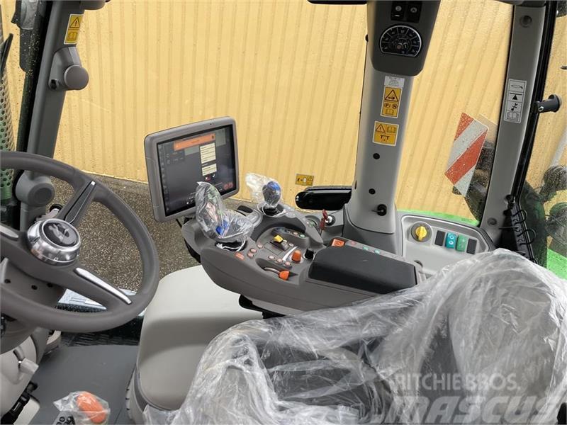 Deutz-Fahr Agrotron 8280 TTV Stage V Traktory