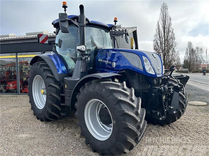 New Holland T7.300 AC DEMO Traktory