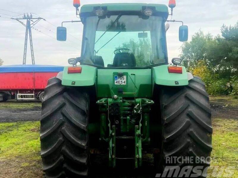 John Deere 8400 Traktory