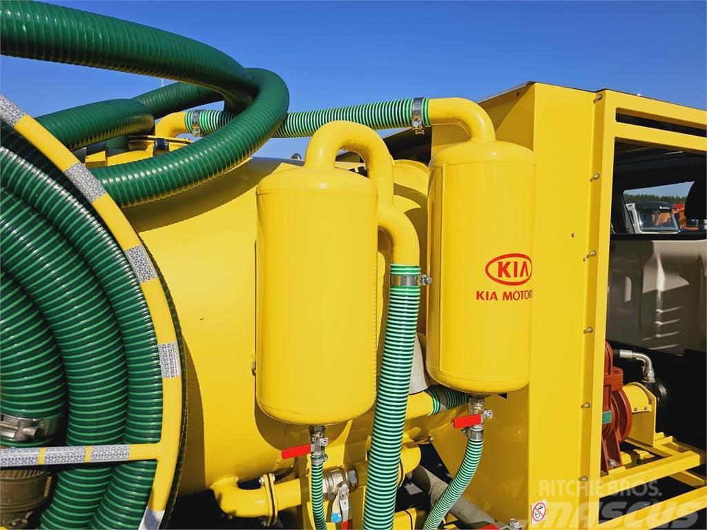 Isuzu Kia on categories B COMBI WUKO FOR DUCT CLEANING 2 Kombinované/Čerpací cisterny