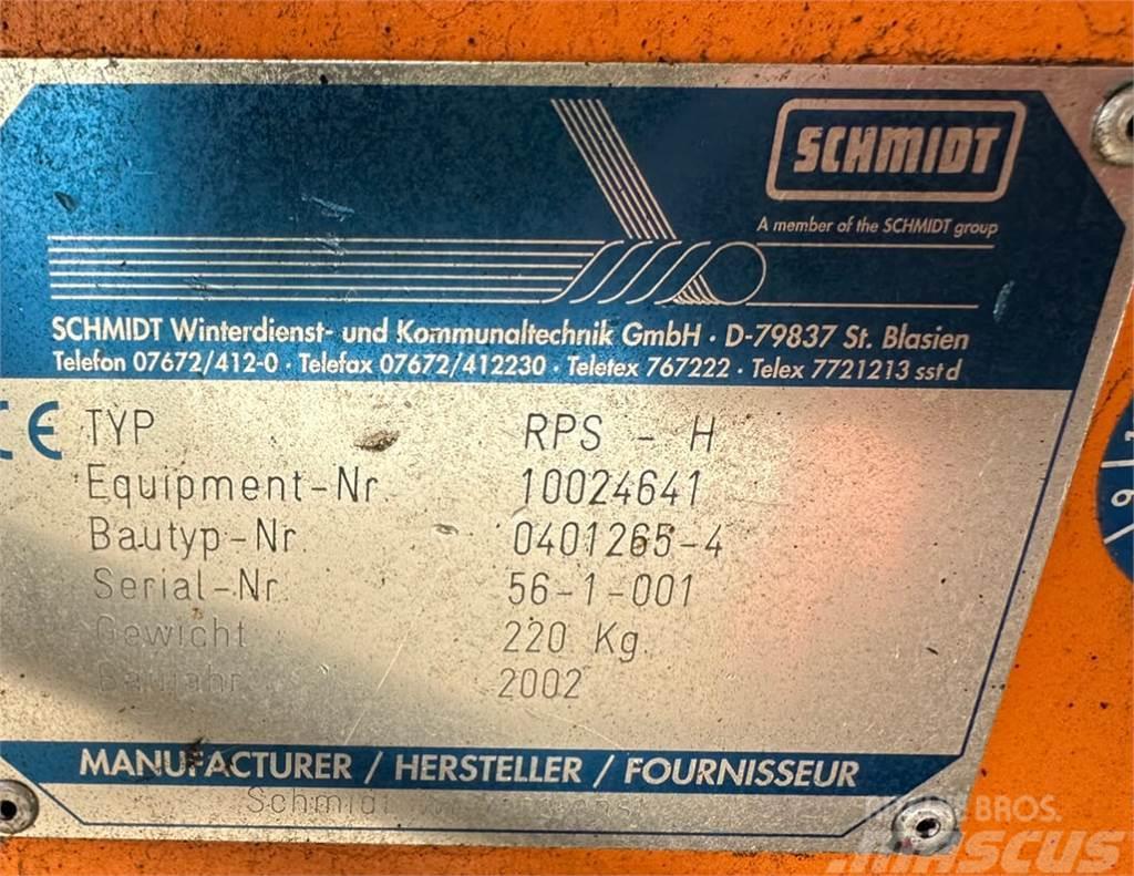 Unimog Leitpfostenwaschgerät Schmidt RPS-H Další komunální stroje