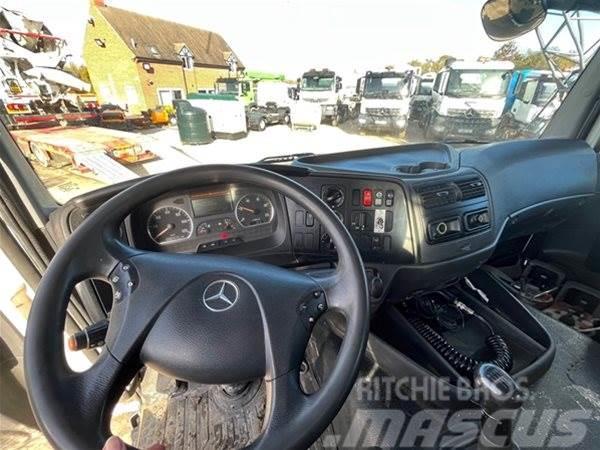 Mercedes-Benz PUTZMEISTER M38-5 Nákladní auta s čerpadly betonu