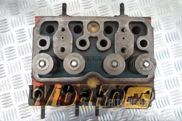 Daewoo Cylinder head Daewoo D1146 50328 Ostatní komponenty