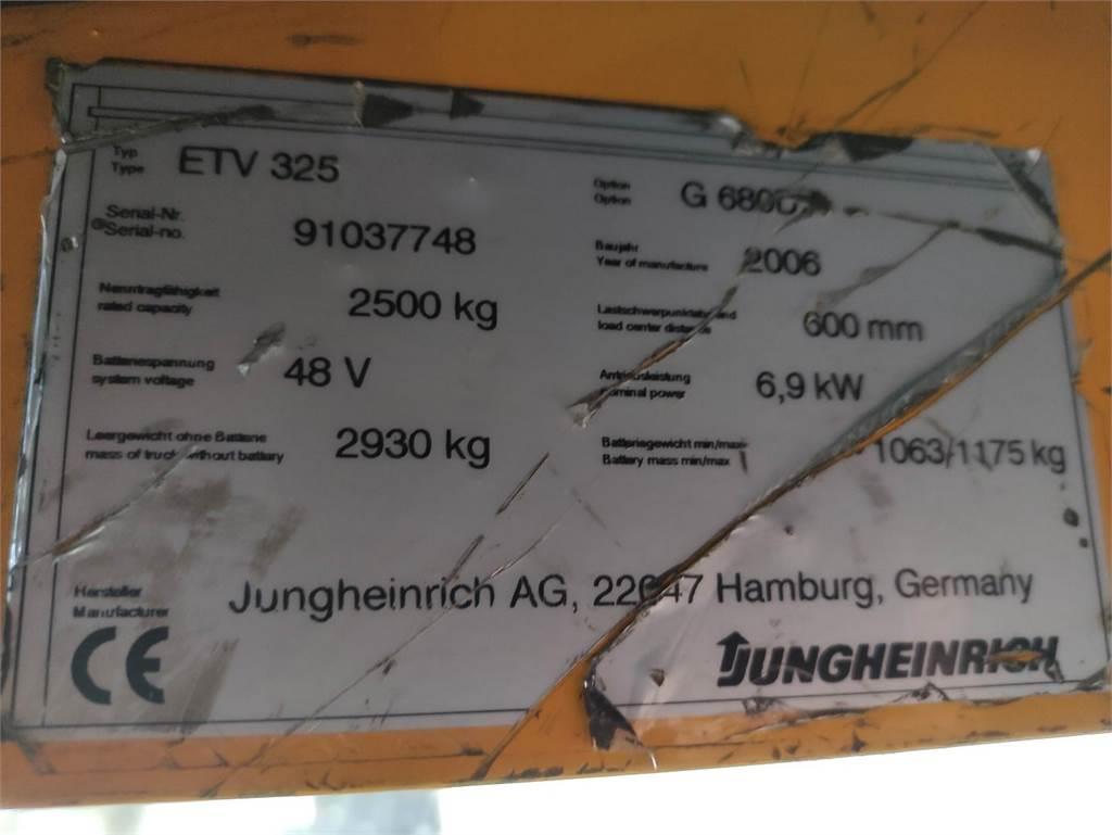 Jungheinrich ETV325 Retraky