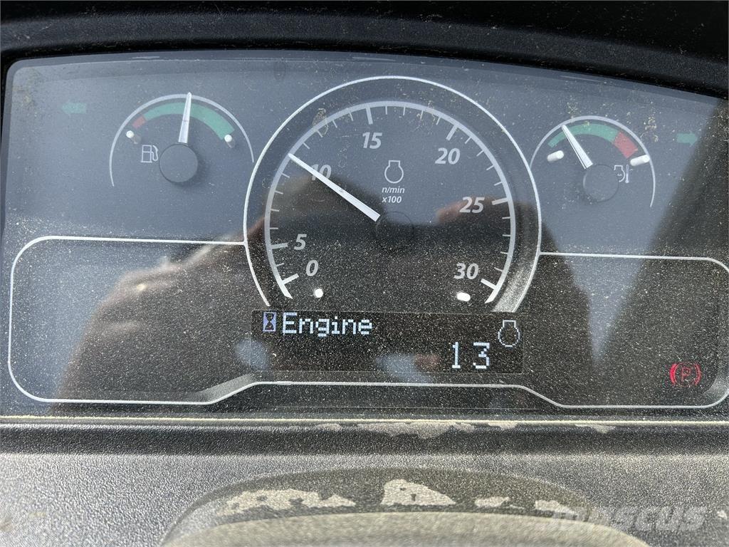 John Deere 3033R, 2025, Spartanburg, South Carolina, Spojené státy ...